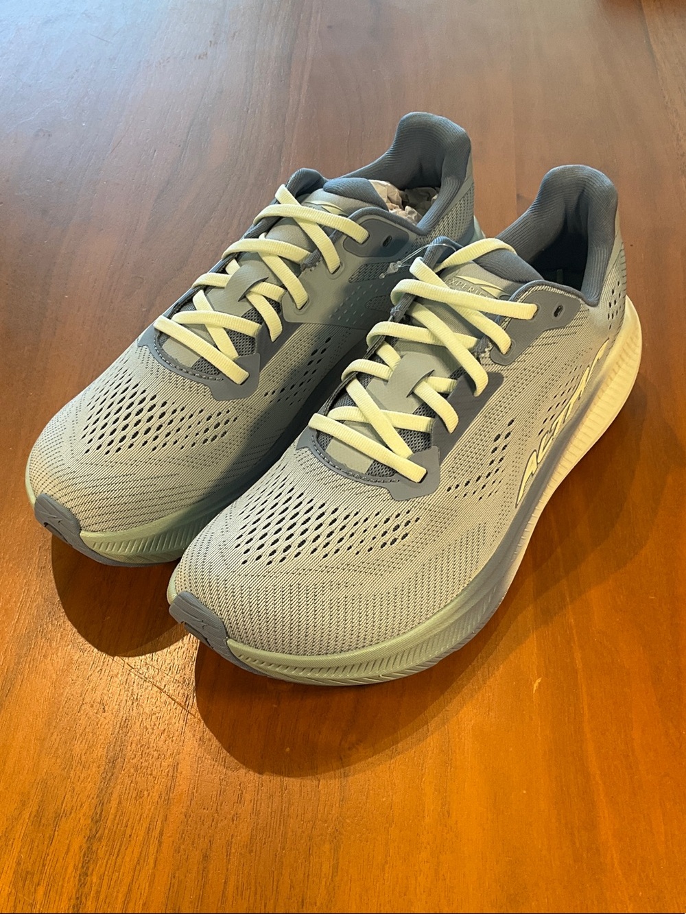 Flow ST Altra Women's Pale Blue Athletic Running Shoes sample